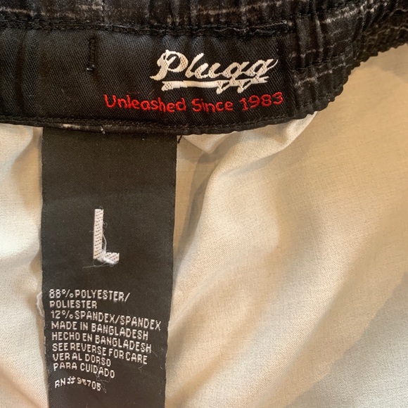 Black Swim-trunks - Picture 3 of 3